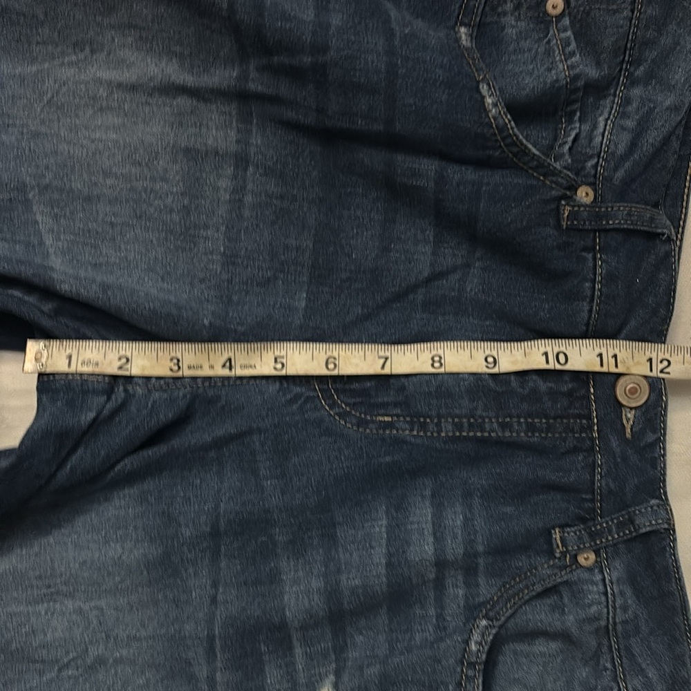 Signature Studio E Embroidered Shark Bite Hem Jeans 16 Boho Festival Hippie - Picture 6 of 11